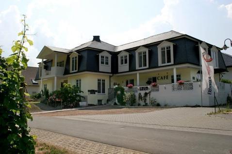 Cafe Klering Apartment