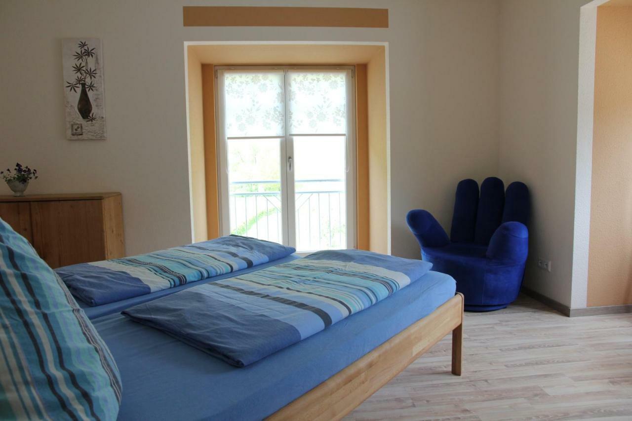 Cafe Klering Apartment Briedern